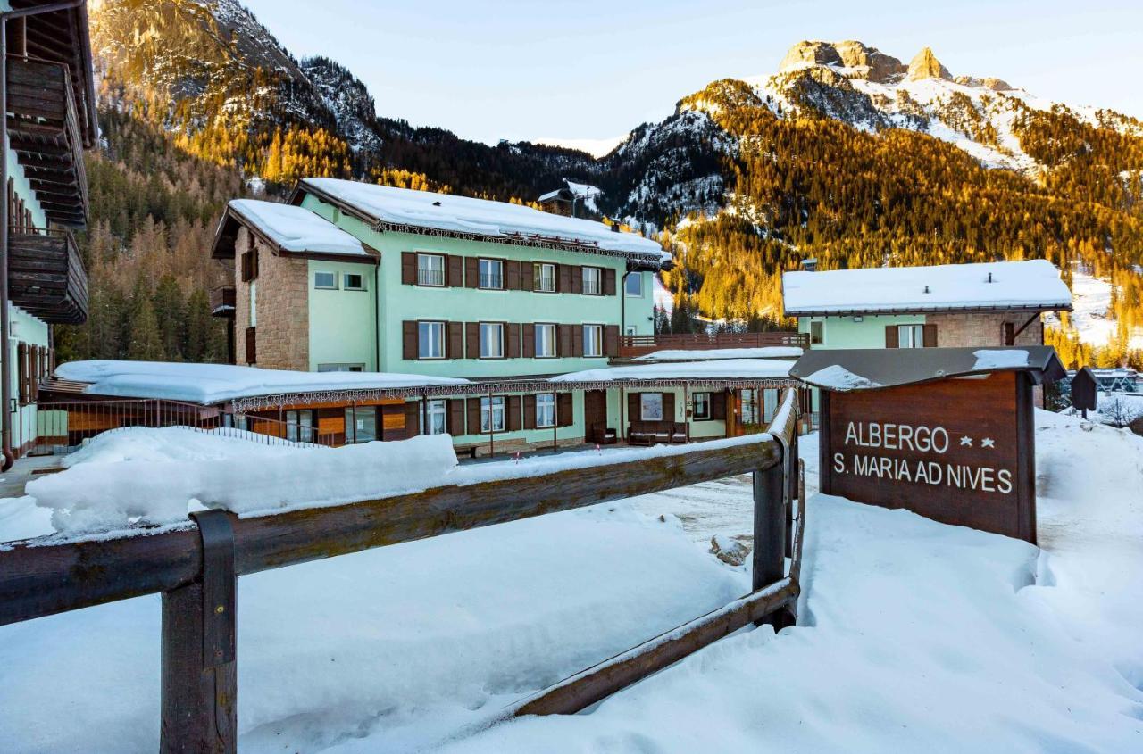 Hotel Santa Maria ad Nives Canazei Exterior foto